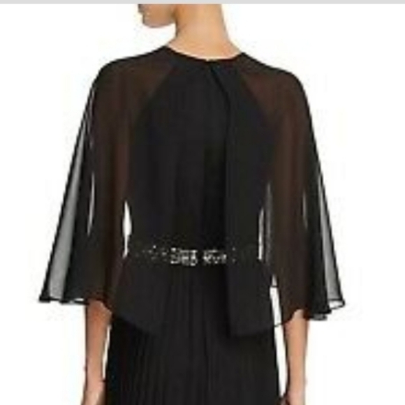 𝅺Laundry by Shelli Segal Women's Black V Neck Cape Sleeve Chiffon Evening Gown - Picture 11 of 11
